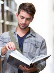 student-3500990_1920